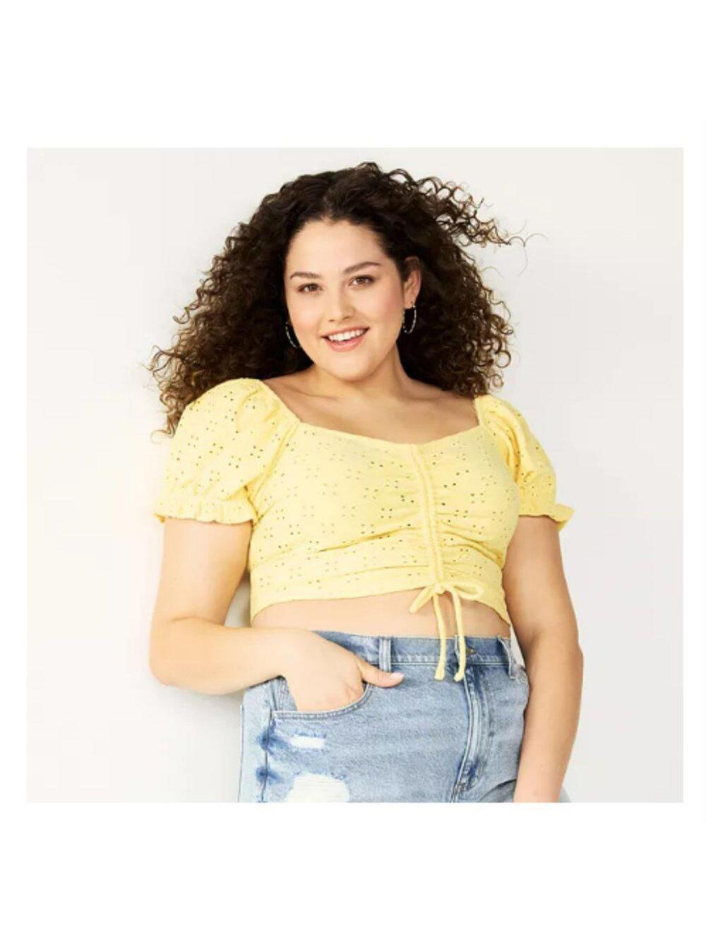 Juniors' Plus Size SO® Cinched Front Puff Sleeve Top